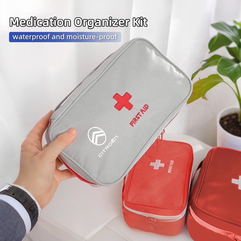 Kit medico portatile per pront - First Aid Bag Kit recensione e prezzo
