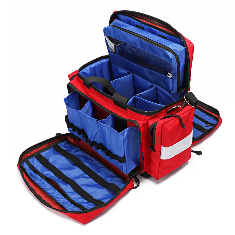 Kit di pronto soccorso esterno - First Aid Bag Kit recensione e prezzo